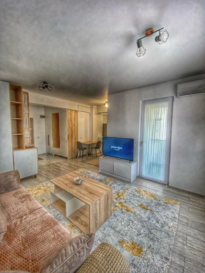 Homey Apartament 2 Rooms Palas Mall Iasi Exterior foto